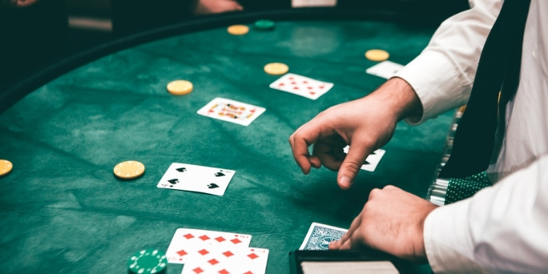 hit club win trò chơi nổ hũ là gì